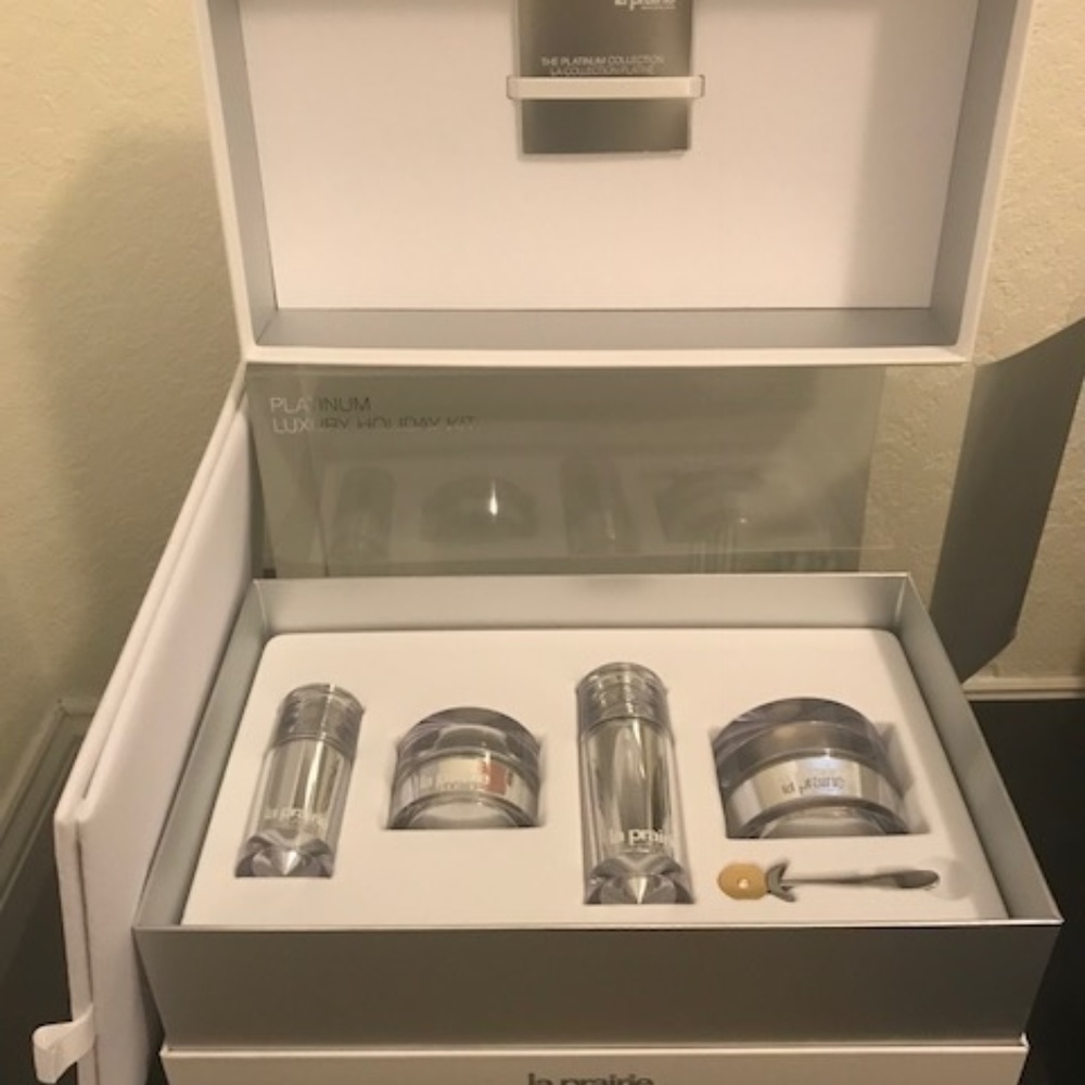 La Prairie LIMITED EDITION PLATINUM LUXURY HOLIDAY